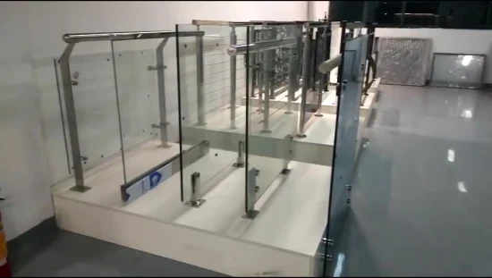 Balaustra in vetro per ringhiera in acciaio inossidabile a pannello singolo per balcone per edificio commerciale