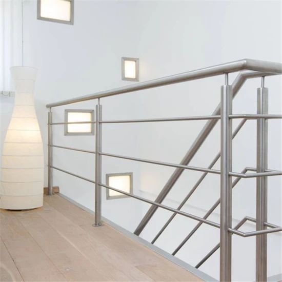 Balaustra Prima con ringhiera a barra in acciaio inox 304/316 per scale/balcone