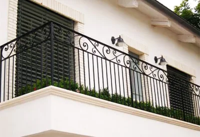 Corrimano per balaustra per scale per balconi in ghisa verniciato a polvere di alta qualità